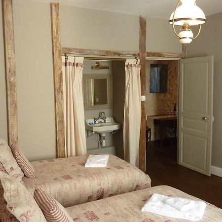Le Logis Alexandra Bnb La Trimouille Exterior foto