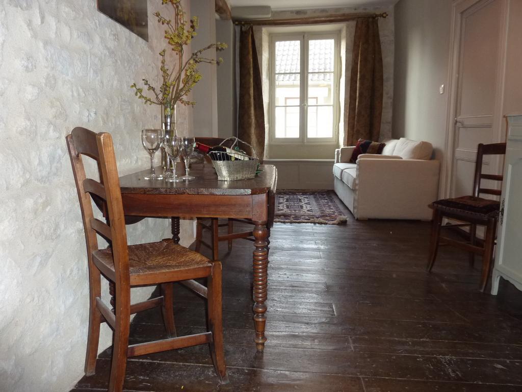 Le Logis Alexandra Bnb La Trimouille Cameră foto