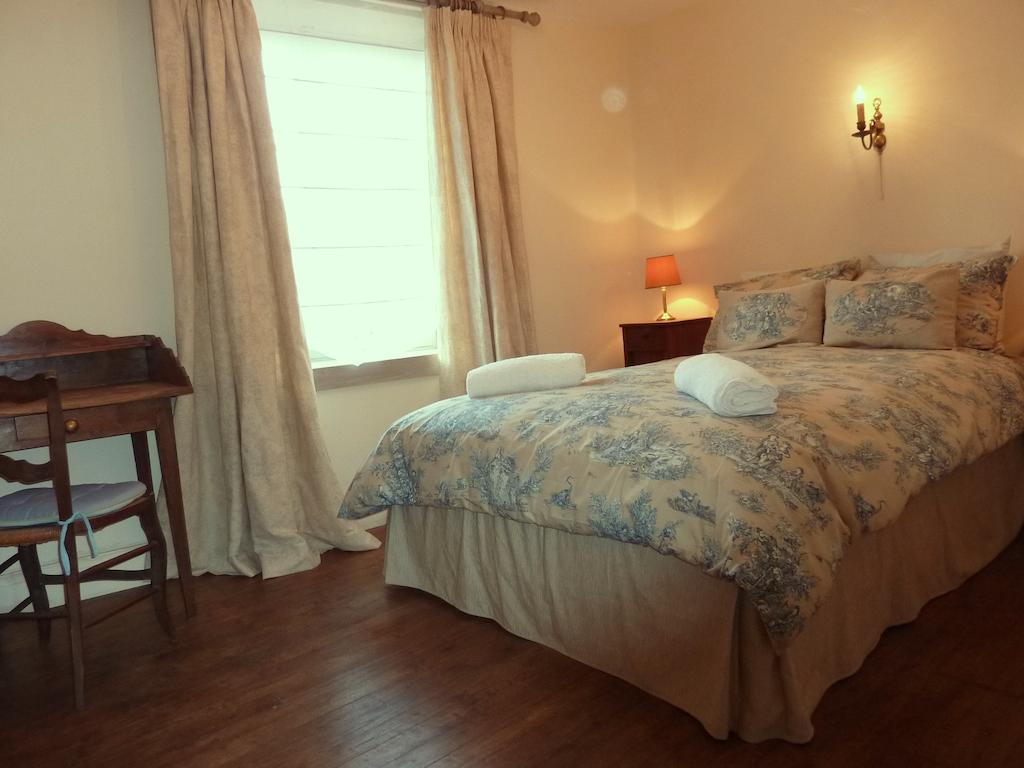 Le Logis Alexandra Bnb La Trimouille Cameră foto